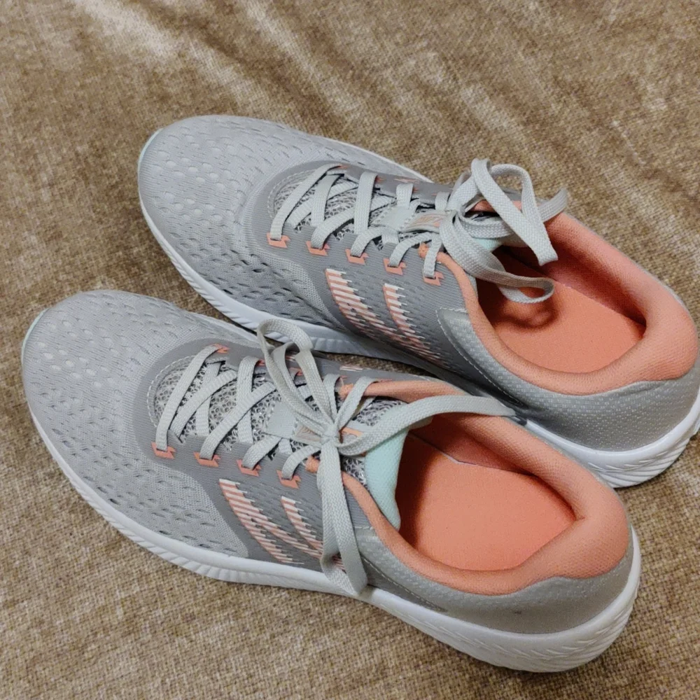 New Balance DRFT Running Sneakers size 10.5 - Picture 2 of 12